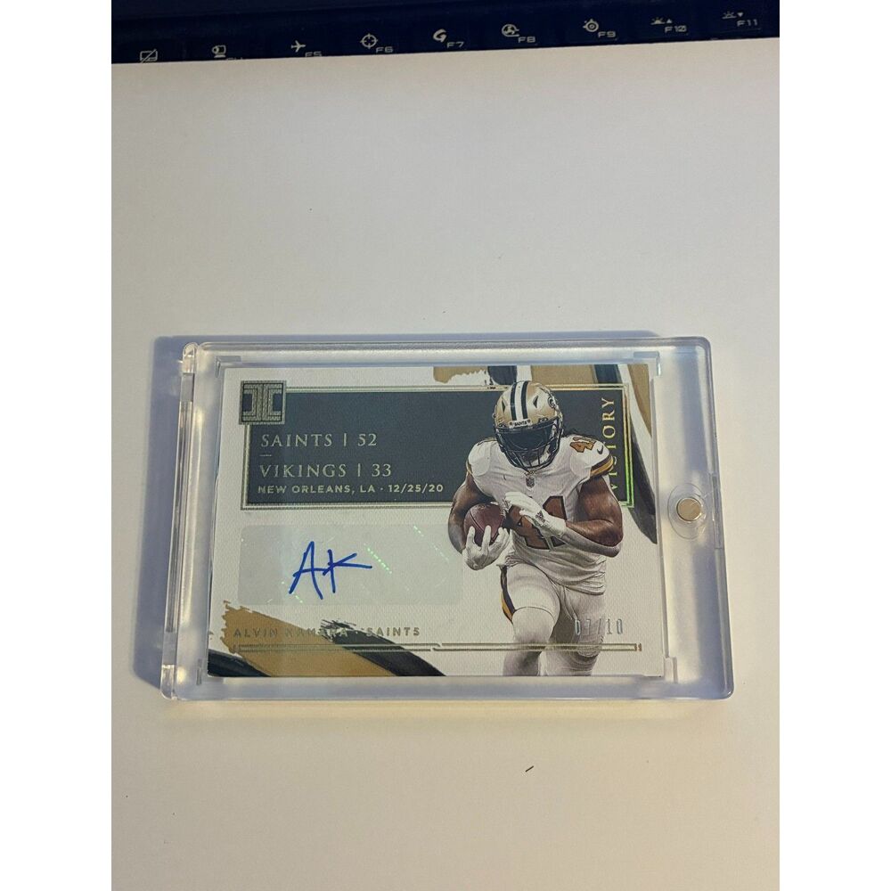 2021 Panini Impeccable Alvin Kamara Victory Gold Auto 03/10 Saints